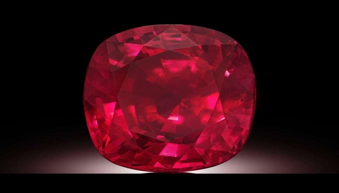 Biggest ruby ever to come to auction after being found in Mozambique ...
